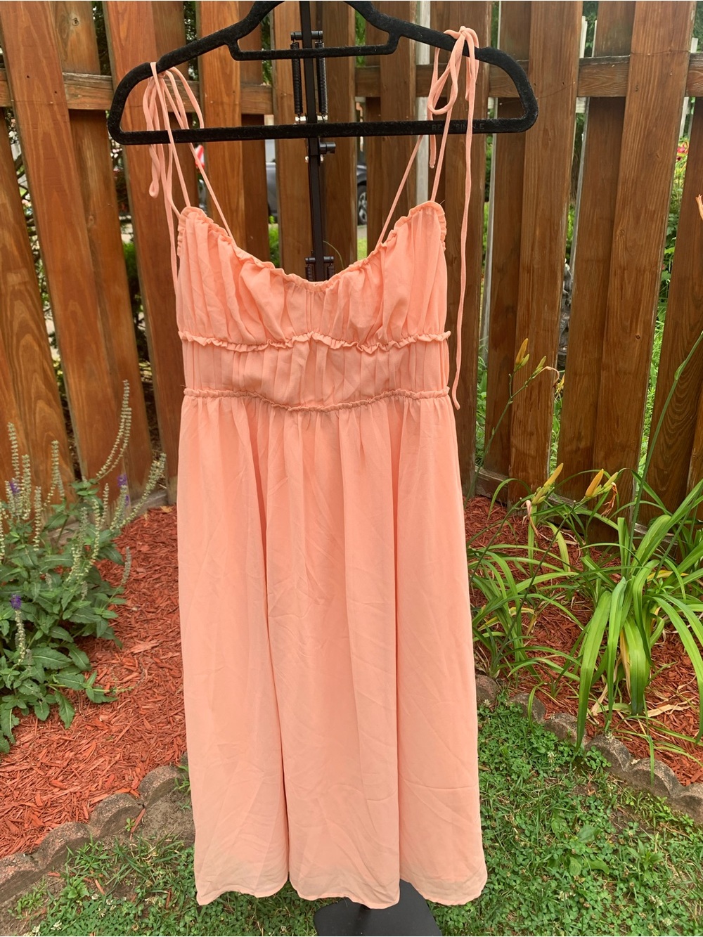 SHEIN Peach Adjustable Tie-Strap Sundress